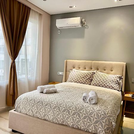 Port Twins Suites No1 พีเรียส ภายนอก รูปภาพ